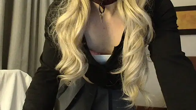 Reneta Rebekka Lopez online show from 05-01-26, 06:45