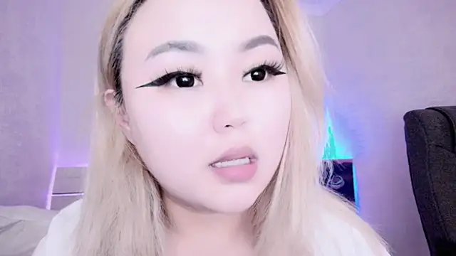 amelia sunlight online show from 12-11-24, 08:50