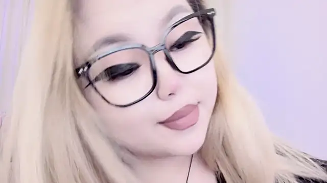 amelia sunlight online show from 03-12-25, 11:22