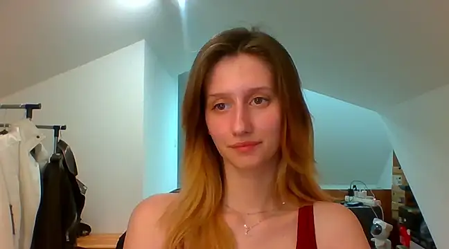 LUNA delight online show from 02-05-25, 05:42