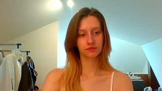 LUNA delight online show from 02-28-25, 07:48