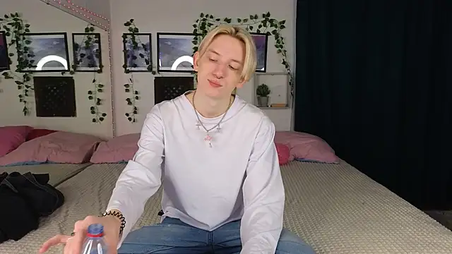 Ron Vils online show from 01-23-25, 02:55