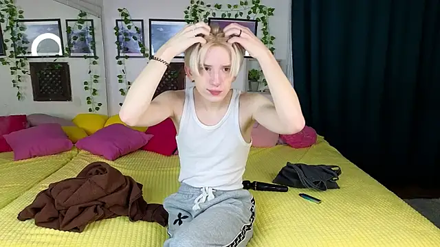 Ron Vils online show from 02-13-25, 03:29