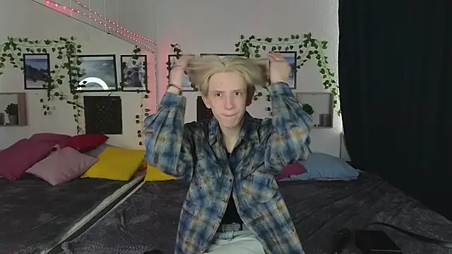 Ron Vils online show from 03-17-25, 02:52