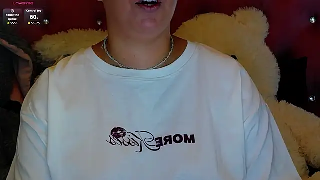 SophiaStarr online show from 11-28-25, 07:38