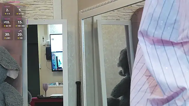 SophiaStarr online show from 03-14-26, 08:47