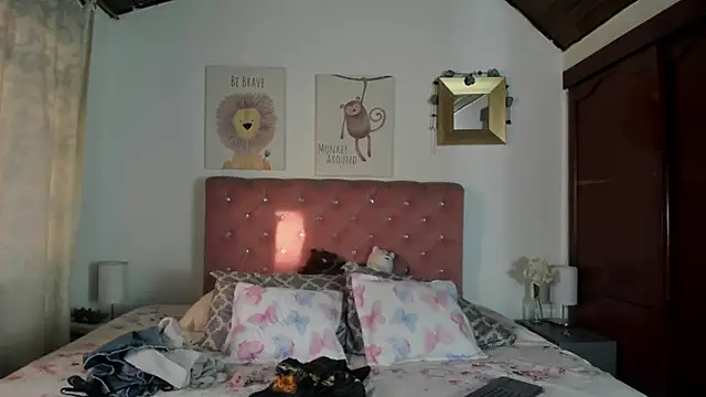 CelessteRedds online show from 09-16-25, 11:22