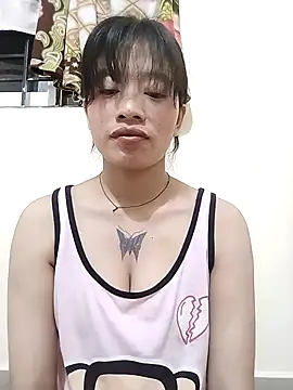 Snapshot of Cool__girl chatting on 02-05-25, 06:15 Cool girl online show from 02-05-25, 06:15