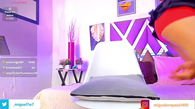  miguel0 online show from 10-27-25, 01:26