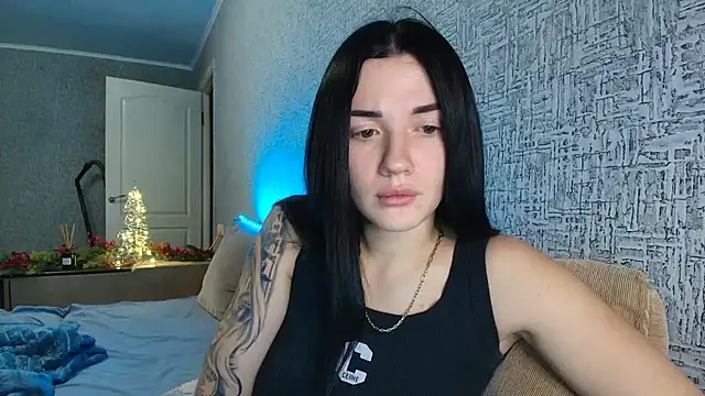 Liana diva online show from 11-25-25, 07:25