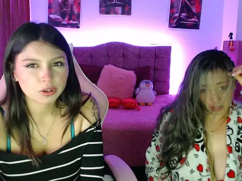 Snapshot of Melanyy_100 chatting on 03-13-25, 03:11 Melanyy 100 online show from 03-13-25, 03:11