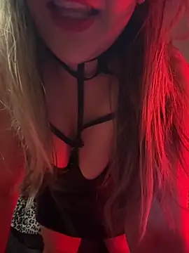 famous indian girl online show from 10-14-25, 03:18