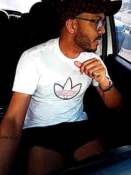 Snapshot of johnwalkerRjts chatting on 03-23-26, 10:08 johnwalkerRjts online show from 03-23-26, 10:08