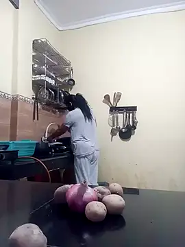 Snapshot of Punjabi_beauty123 chatting on 02-18-25, 02:49 Punjabi beauty123 online show from 02-18-25, 02:49