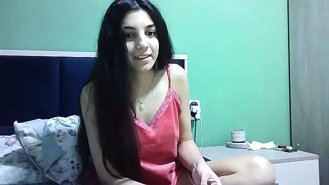 Snapshot of Ahotkittyxxx chatting on 12-21-24, 08:07 Ahotkittyxxx online show from 12-21-24, 08:07