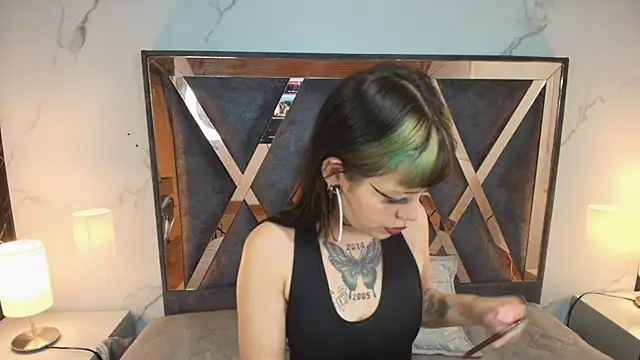 AuroraDiaz online show from 04-09-26, 11:59