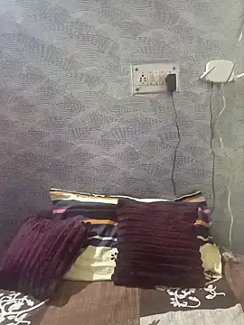 Snapshot of Indian_Jaan chatting on 11-21-25, 06:06 Indian Jaan online show from 11-21-25, 06:06