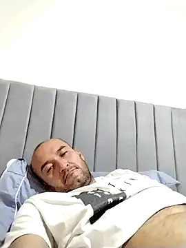 jota123345 online show from 01-07-26, 08:33