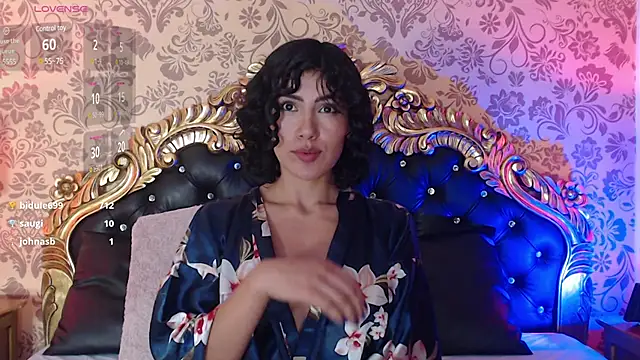 Snapshot of LeeThompson_ chatting on 03-04-25, 06:39 LeeThompson  online show from 03-04-25, 06:39