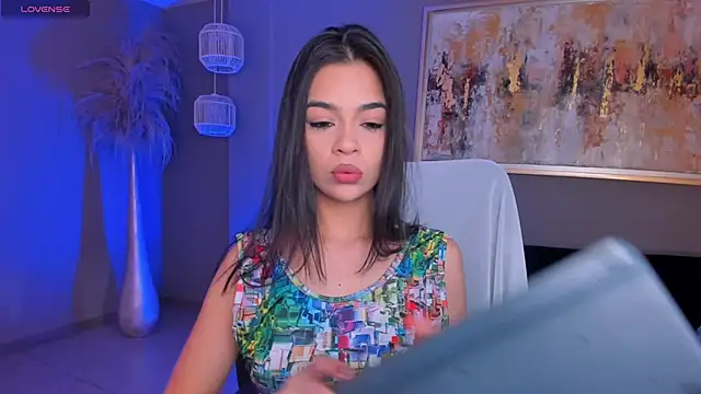 AlanaCraft online show from 11-26-25, 12:17