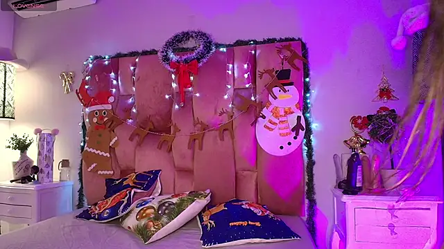 SweetBonniie online show from 12-15-25, 12:09