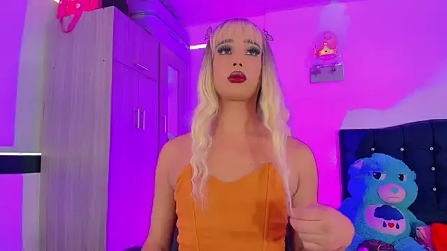 Hellen moons   online show from 01-12-26, 07:08