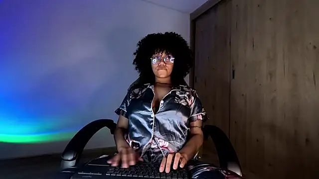 Ale xandra online show from 07-02-26, 02:00