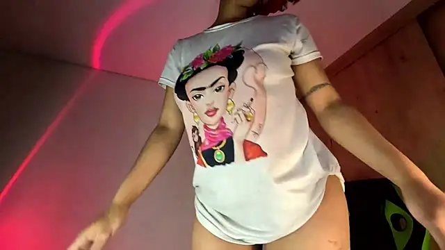 Ale xandra online show from 07-05-26, 01:45