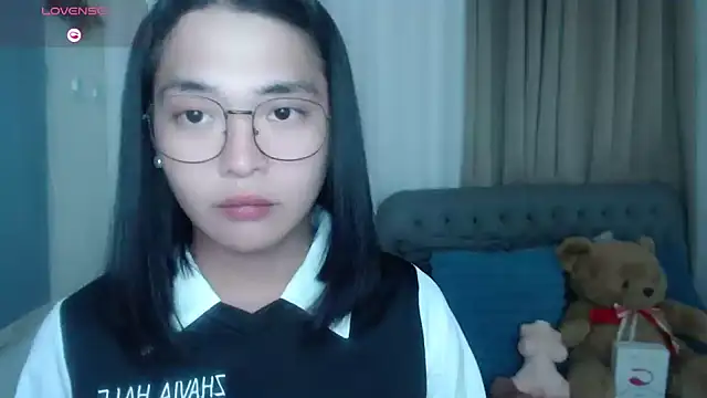 zhaviahale21 online show from 07-08-26, 10:47