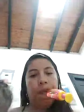 lisseth online show from 02-09-25, 03:32