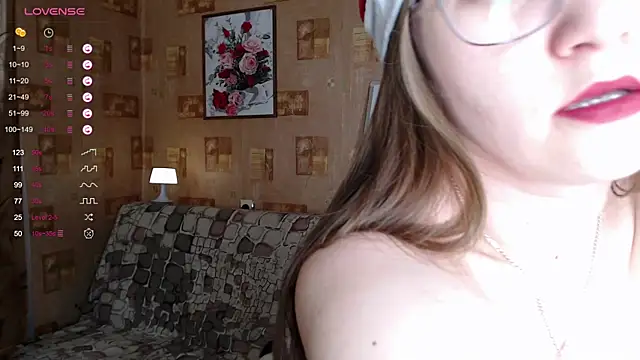 Miatiny online show from 12-15-24, 04:15