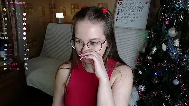 Miatiny online show from 12-18-24, 12:40