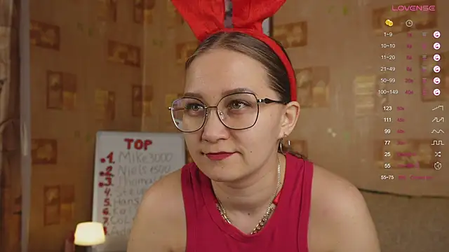 Miatiny online show from 02-06-25, 03:31