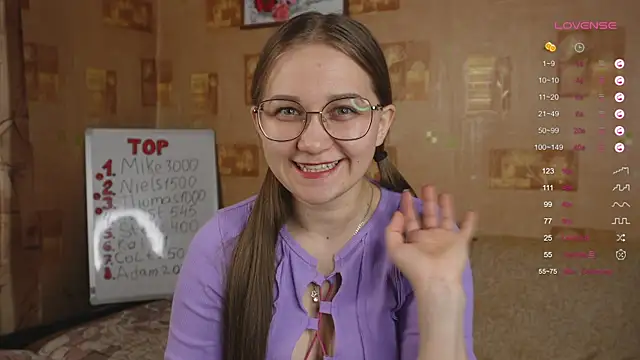 Miatiny online show from 02-22-25, 04:19