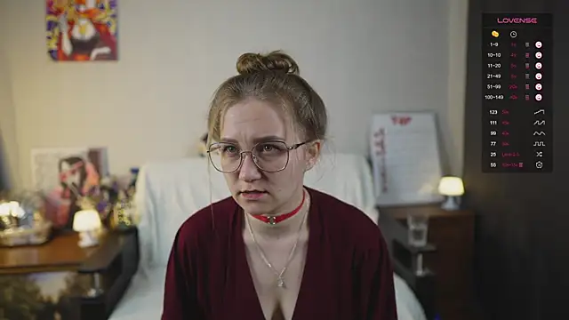 Miatiny online show from 09-17-25, 01:35