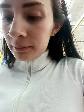 SAMANTHA-16  online show from 01-18-25, 05:15