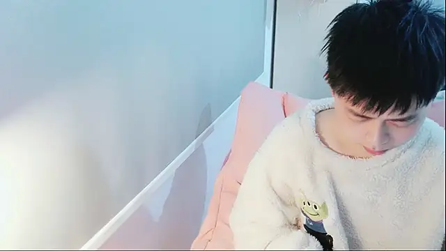 FFFFZ189 online show from 01-22-25, 04:33