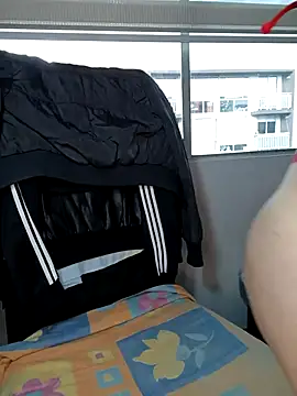 KimPielCanela online show from 01-05-26, 05:49