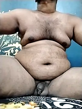 naughtykarthiktamilboy975 online show from 02-19-26, 06:26