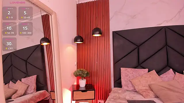 Alejandra Vives online show from 03-11-26, 08:59