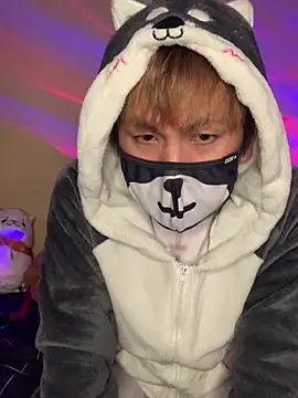 Snapshot of KEI_96 chatting on 02-09-25, 04:04 KEI 96 online show from 02-09-25, 04:04
