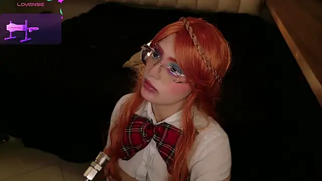 Megan mooree  online show from 10-24-25, 01:29