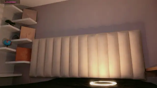 Snapshot of Megan_mooree_ chatting on 05-07-26, 12:43 Megan mooree online show from 05-07-26, 12:43