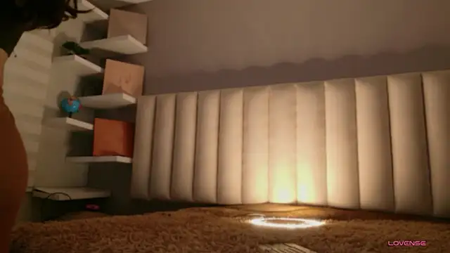 Snapshot of Megan_mooree_ chatting on 05-11-26, 12:33 Megan mooree online show from 05-11-26, 12:33