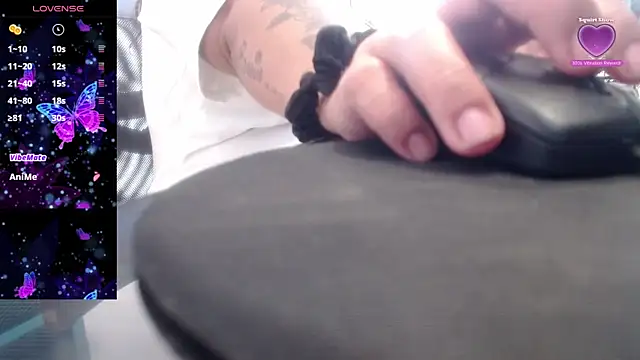 Gabycutee online show from 10-19-25, 09:26