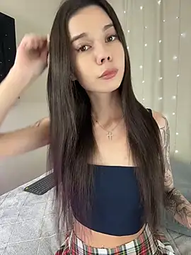 Snapshot of Vika_Gray chatting on 07-13-26, 03:26 Vika Gray online show from 07-13-26, 03:26