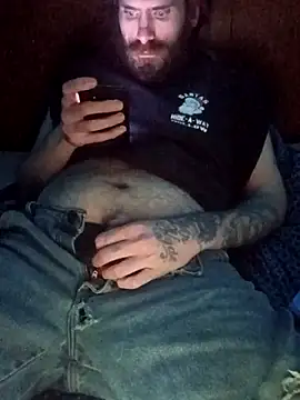 Snapshot of RobStrokes215 chatting on 01-10-26, 09:00 RobStrokes215 online show from 01-10-26, 09:00