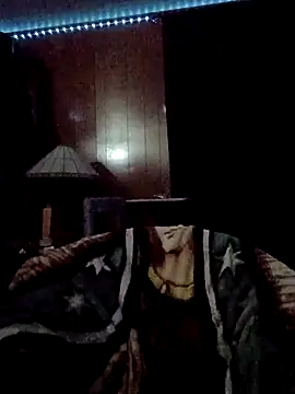 Snapshot of RobStrokes215 chatting on 02-11-26, 05:34 RobStrokes215 online show from 02-11-26, 05:34