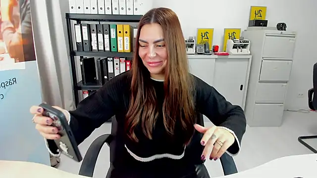 kilenyapatrice online show from 12-19-24, 11:39