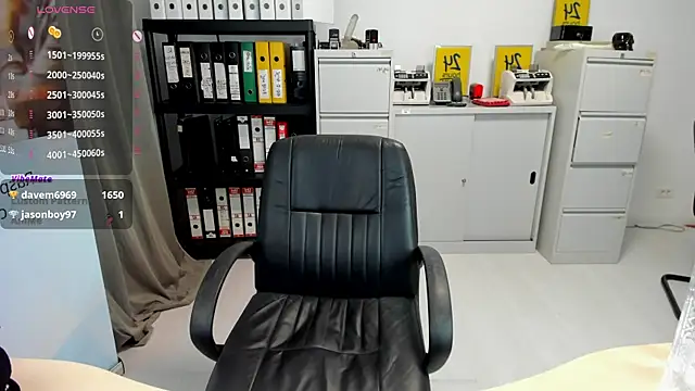 kilenyapatrice online show from 12-29-24, 02:52